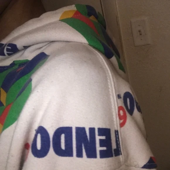 Nintendo 64 retro crop hoodie - Picture 6 of 6